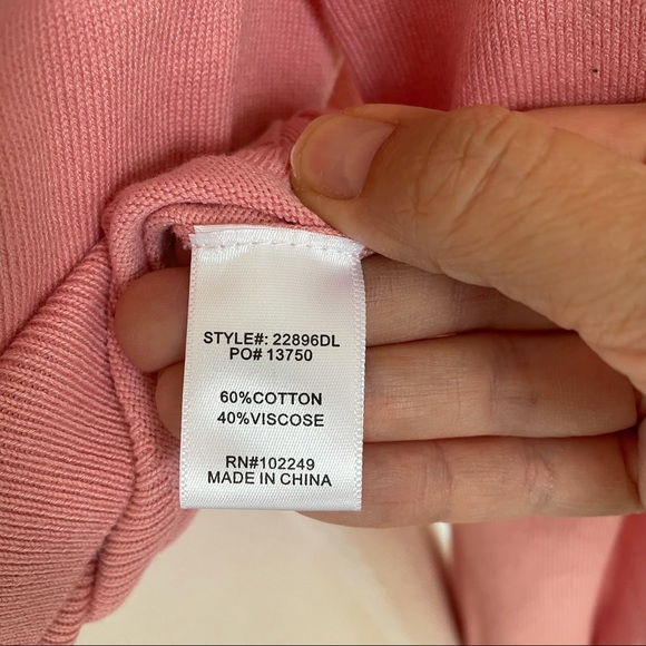 Skies Are Blue Cutout Pink Rose Sweater Retro Mock Neck Medium StitchFix - Picture 11 of 14